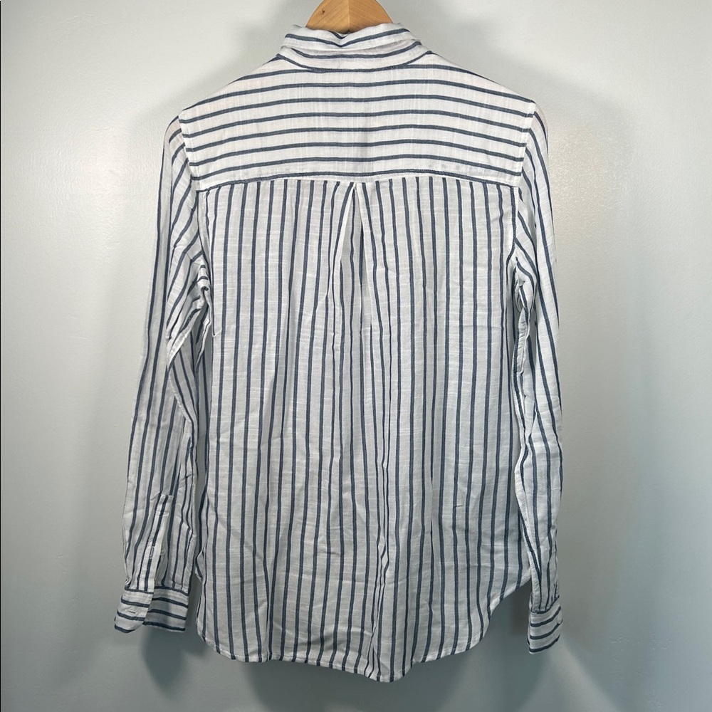Lucky Brand Women’s Vertical Stripe Button-Down Shirt - White & Blue - Picture 12 of 15